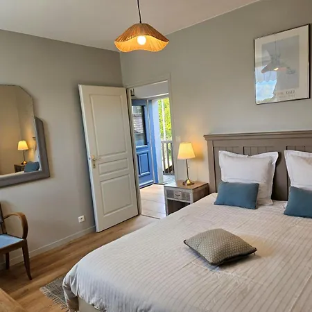 فندق مبيت وإفطار Domaine De Keryargon, D'hotes